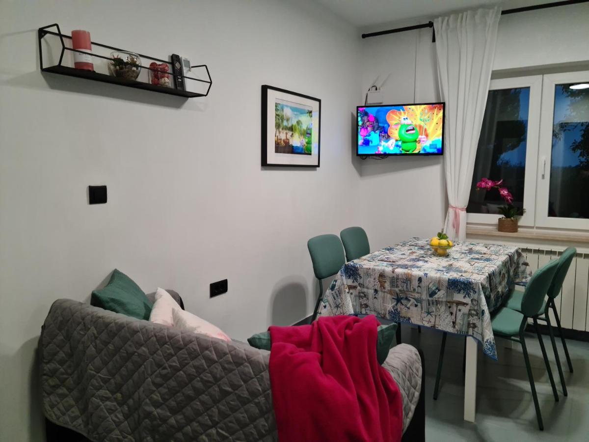 Villa Rosa With Yard And Children'S Playground Тар Экстерьер фото