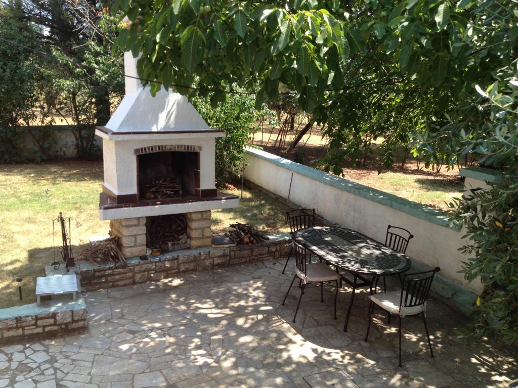 Villa Rosa With Yard And Children'S Playground Тар Номер фото